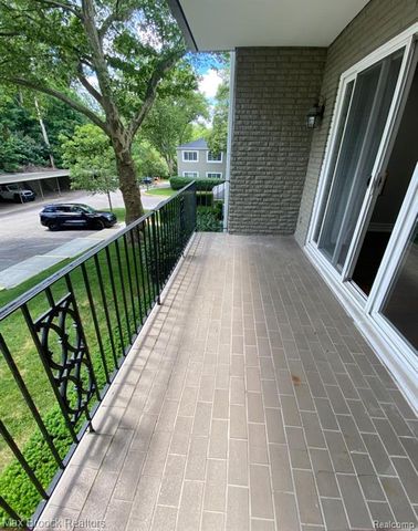 1111 N Old Woodward Avenue 1, Birmingham, MI 48009