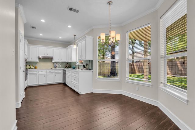 900 Melanie Park, Conroe, TX 77304