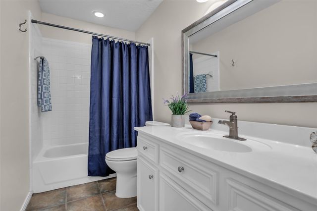 900 Melanie Park, Conroe, TX 77304