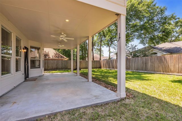900 Melanie Park, Conroe, TX 77304