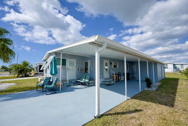 646 FAIRMOUNT DRIVE, North Port, FL 34287