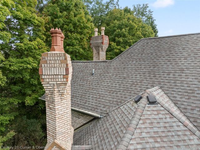 34062 Lyncroft Street, Farmington, MI 48331