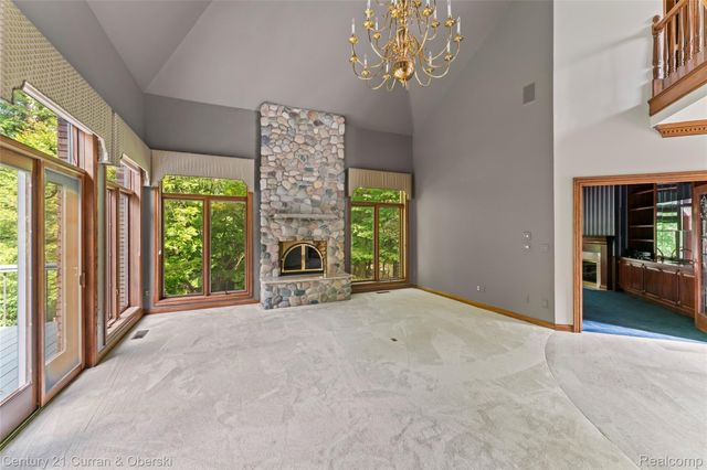 34062 Lyncroft Street, Farmington, MI 48331