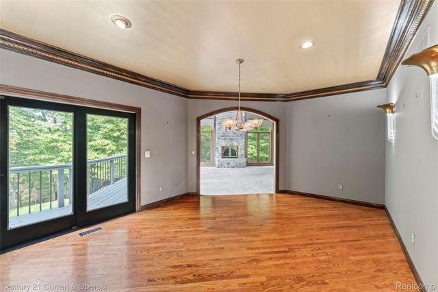 34062 Lyncroft Street, Farmington, MI 48331