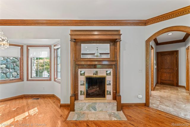 34062 Lyncroft Street, Farmington, MI 48331