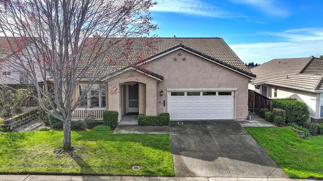 3111 NW Clarkson Dr, Rocklin, CA 95765