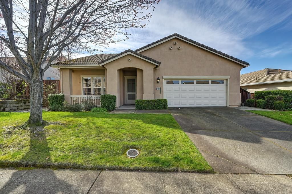 3111 NW Clarkson Dr, Rocklin, CA 95765