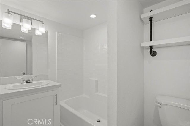 313 W 1st Avenue M, La Habra, CA 90631