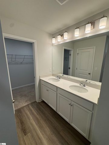 112 Wilson School Street, Simpsonville, SC 29681