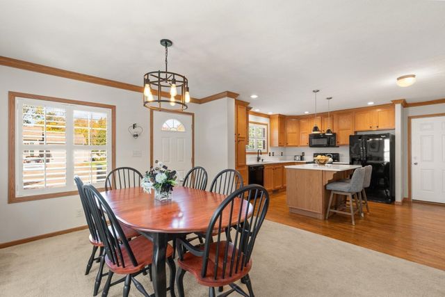 16 Skyview Drive, Brockton, MA 02301