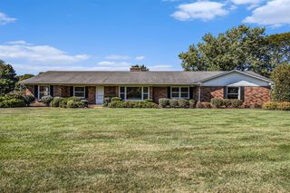 5644 Blue Grass Lane, Saline, MI 48176