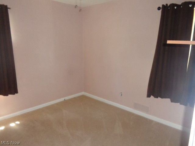 4396 Rockland Drive, Brooklyn, OH 44144