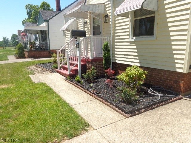 4396 Rockland Drive, Brooklyn, OH 44144