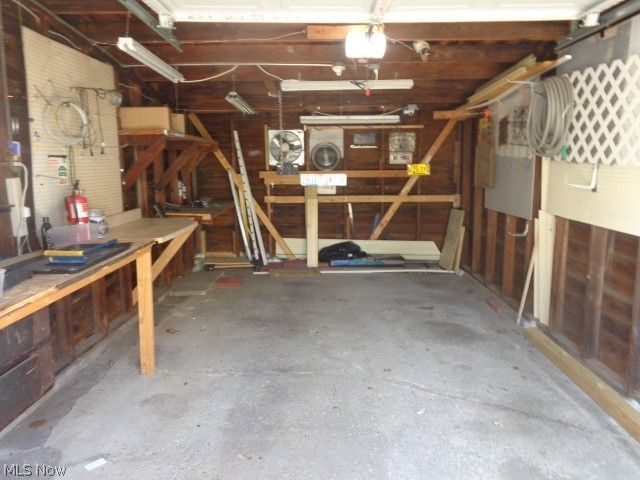 4396 Rockland Drive, Brooklyn, OH 44144
