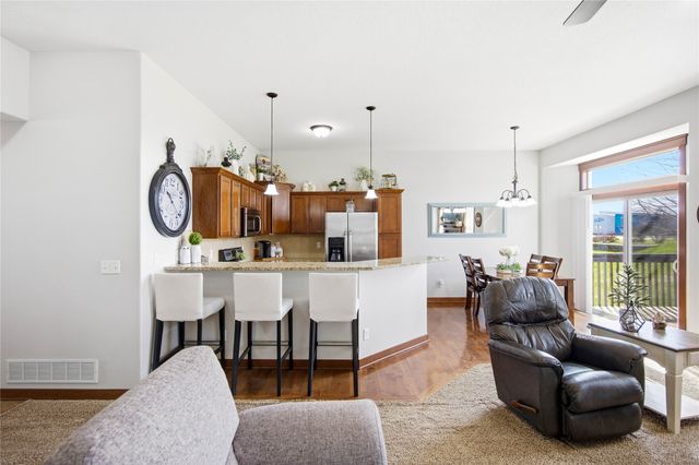 1011 NW 37th Street, Ankeny, IA 50023