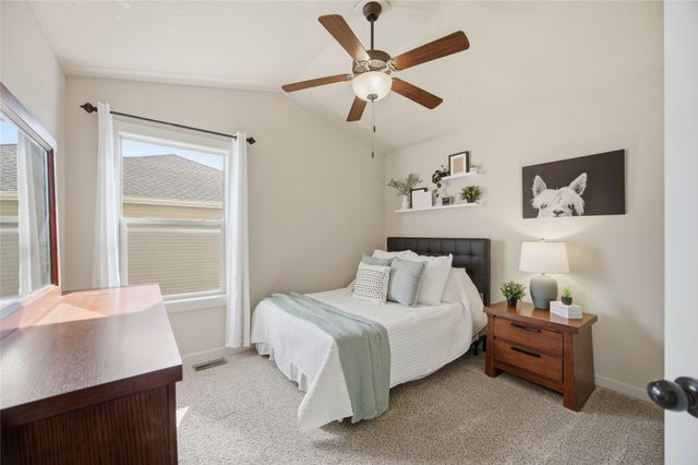 1011 NW 37th Street, Ankeny, IA 50023