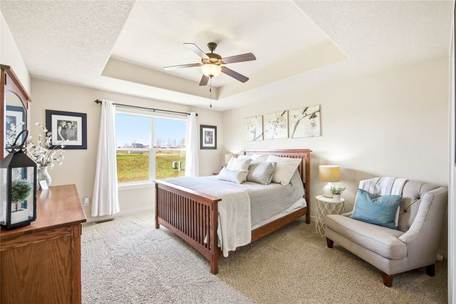 1011 NW 37th Street, Ankeny, IA 50023