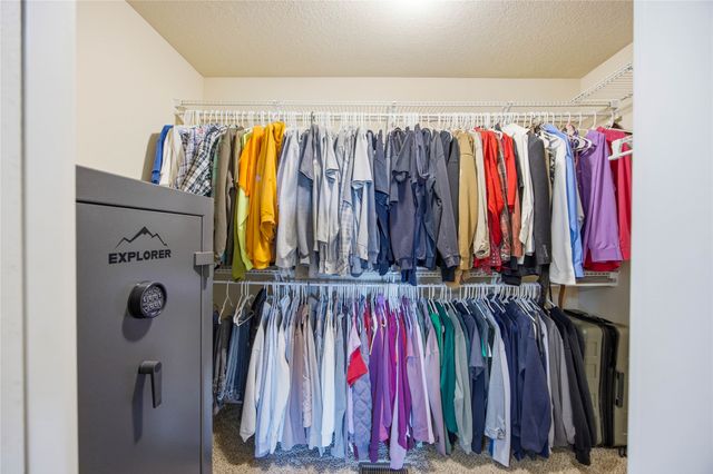 1011 NW 37th Street, Ankeny, IA 50023