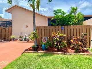 2400 SW 19th Avenue 105, Boynton Beach, FL 33426
