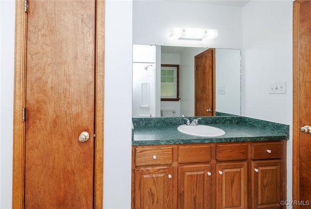166 Marsha Ln, King William, VA 23086