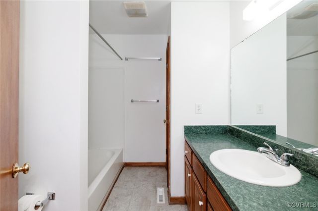 166 Marsha Ln, King William, VA 23086