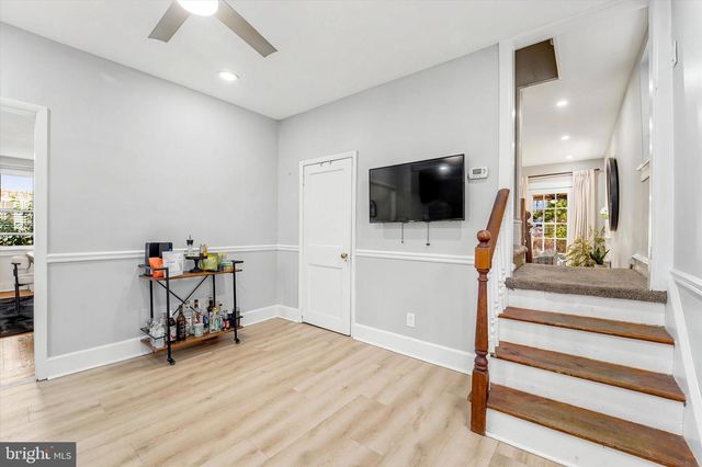 327 CONGRESS AVE, Lansdowne, PA 19050