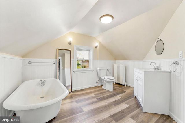 327 CONGRESS AVE, Lansdowne, PA 19050