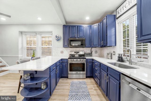 327 CONGRESS AVE, Lansdowne, PA 19050