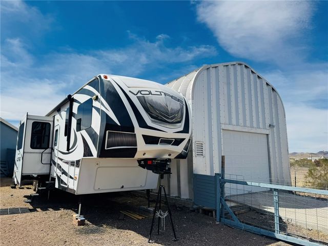 4021 N Dome Road, Golden Valley, AZ 86413