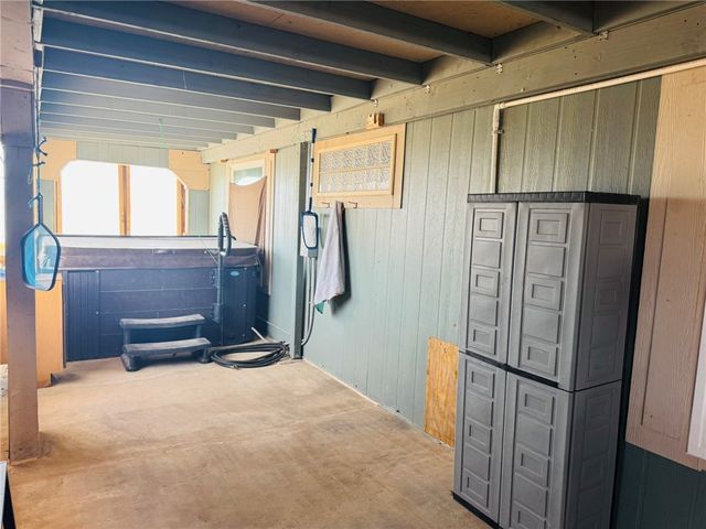 4021 N Dome Road, Golden Valley, AZ 86413