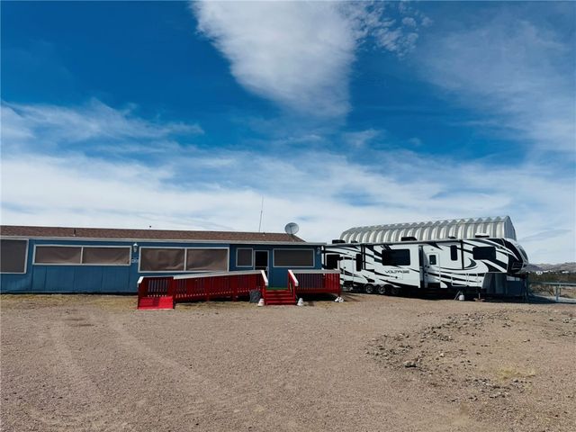 4021 N Dome Road, Golden Valley, AZ 86413