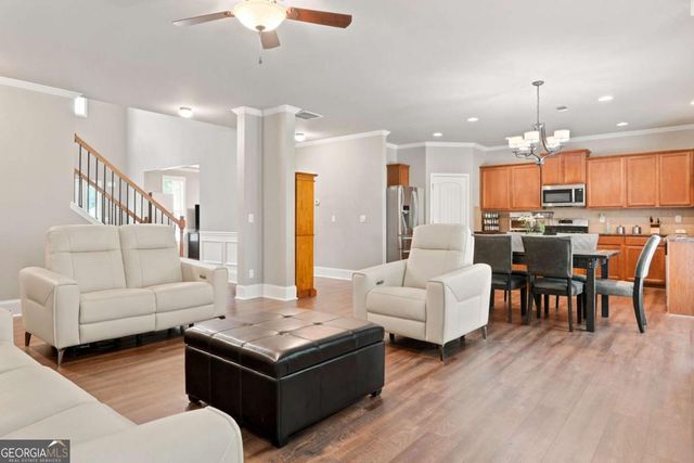804 Springs Crest Drive, Dallas, GA 30157
