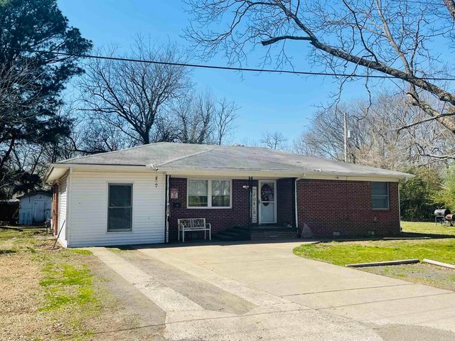 1220 & 1221 Ash Street, Conway, AR 72034