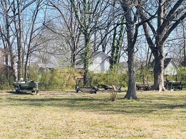 1220 & 1221 Ash Street, Conway, AR 72034