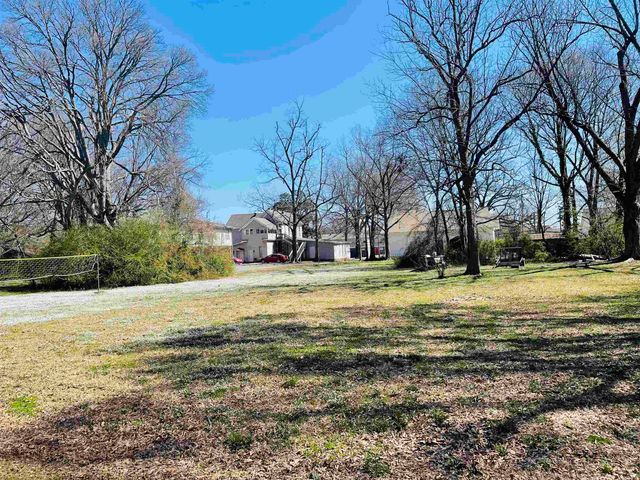 1220 & 1221 Ash Street, Conway, AR 72034