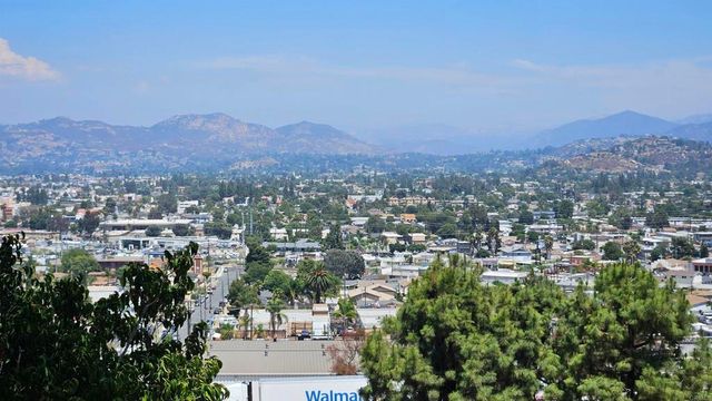 1235 El Mio Drive, El Cajon, CA 92020