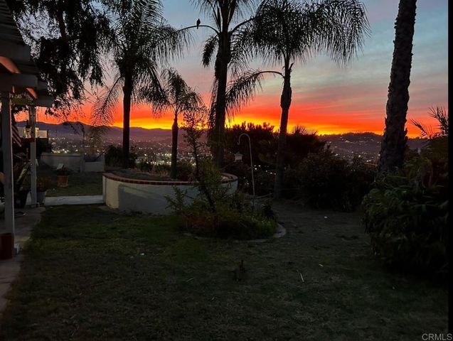 1235 El Mio Drive, El Cajon, CA 92020