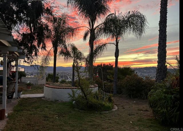 1235 El Mio Drive, El Cajon, CA 92020