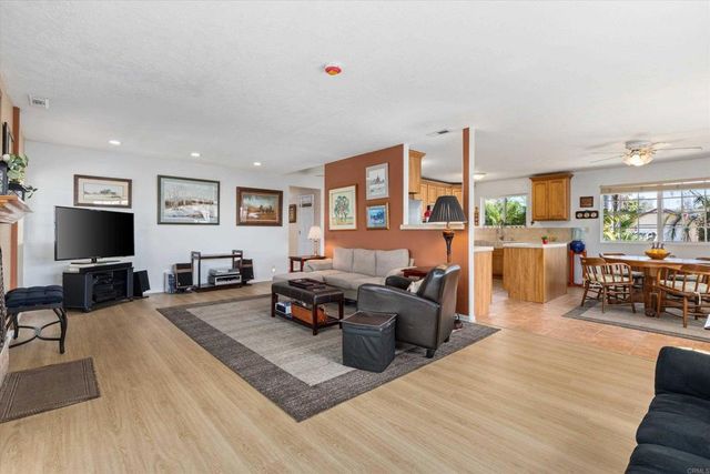 1235 El Mio Drive, El Cajon, CA 92020
