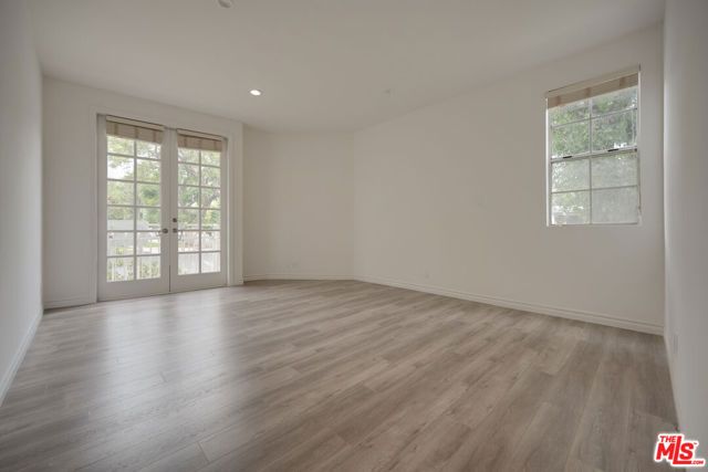9800 Vidor Drive 101, Los Angeles, CA 90035