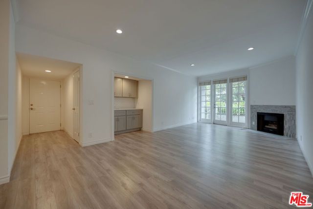 9800 Vidor Drive 101, Los Angeles, CA 90035
