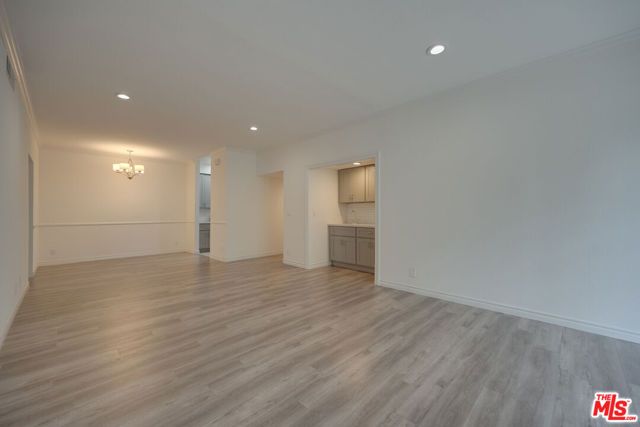 9800 Vidor Drive 101, Los Angeles, CA 90035