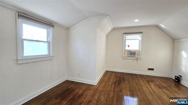 1-37 34th Street, Fair Lawn, NJ 07410