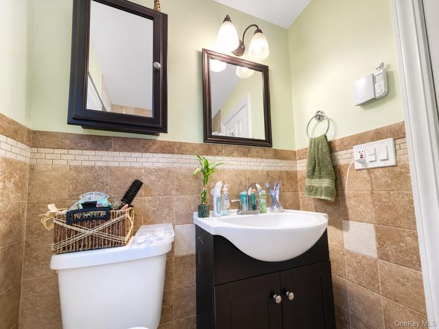 63 E Kenoza Place, Smallwood, NY 12778
