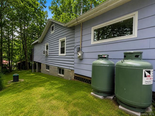 63 E Kenoza Place, Smallwood, NY 12778