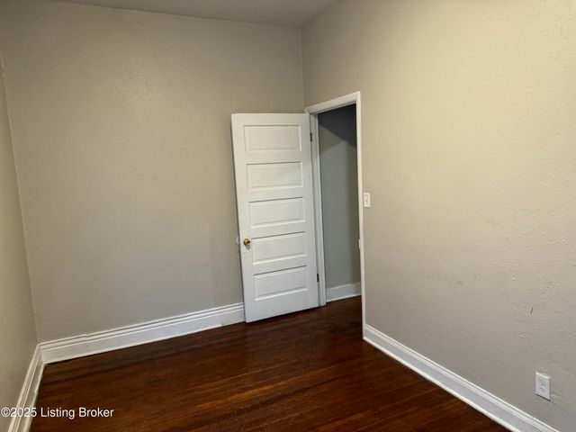 1851 Date St, Louisville, KY 40210