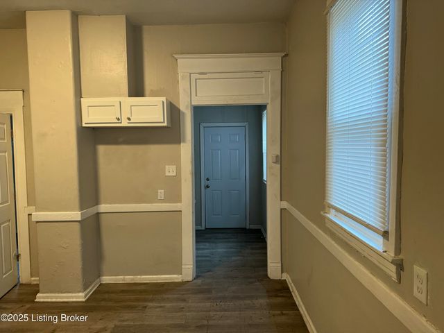 1851 Date St, Louisville, KY 40210