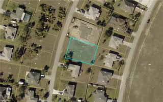 2701 NW 1st PL, Cape Coral, FL 33993