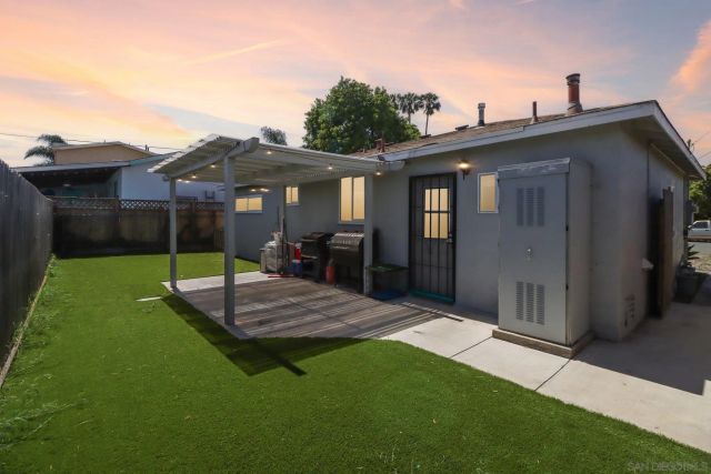 1055 11Th, Imperial Beach, CA 91932