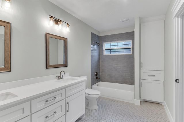 711 French River Circle, Montgomery, TX 77316